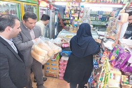 جمع‌آوری نان‌های بسته‌بندی فاقد مجوز بهداشتی در واحدهای صنفی